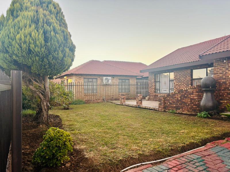 To Let 3 Bedroom Property for Rent in Mmabatho Unit 13 North West
